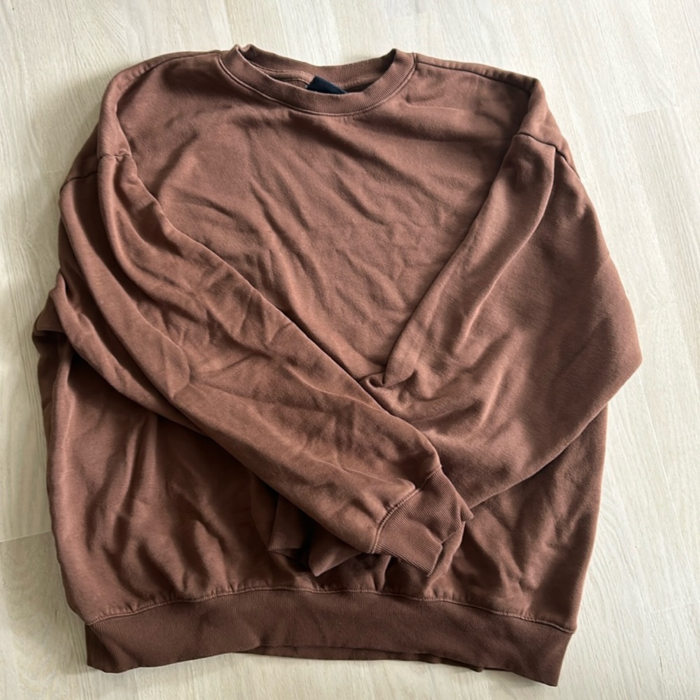 Men's relaxed fit brown sweatshirt